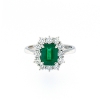 anello classico smeraldo e diamanti