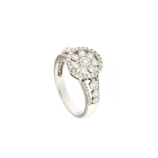 anello in oro e diamanti