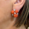 Orecchini con corallo e diamanti 