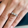 Anello Trilogy con diamanti 