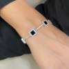 Bracciale in argento con onice e zirconi 