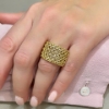 Anello in oro giallo traforato