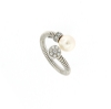Anello in argento con perla e zirconi