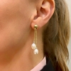 Orecchini pendenti in argento e perle 