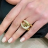Anello in argento dorato e zirconi 