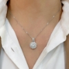 Collana con pendente in diamanti 