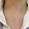 Croce piccola con diamanti 