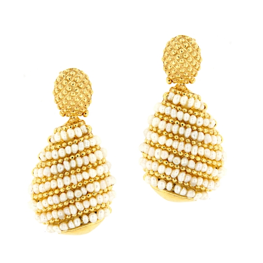 Orecchini in argento con pendente di perle
