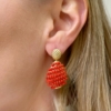 Orecchini in argento con pendente in corallo 