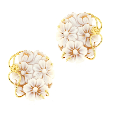 Orecchini in argento e cammeo