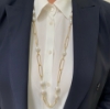 Collana lunga in argento dorato e perle