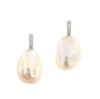 Orecchini con perle barocche e diamanti
