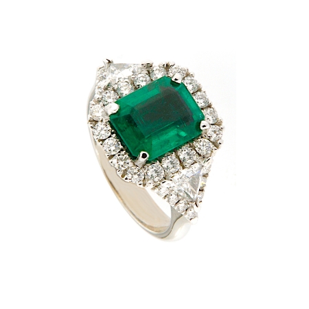 Anello con smeraldo e diamanti 