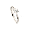 Anello solitario con diamanti