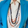 Collana con corallo e sodalite blu