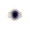 Anello con zaffiro e diamanti a mezza luna