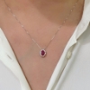 Collana con rubino e diamanti