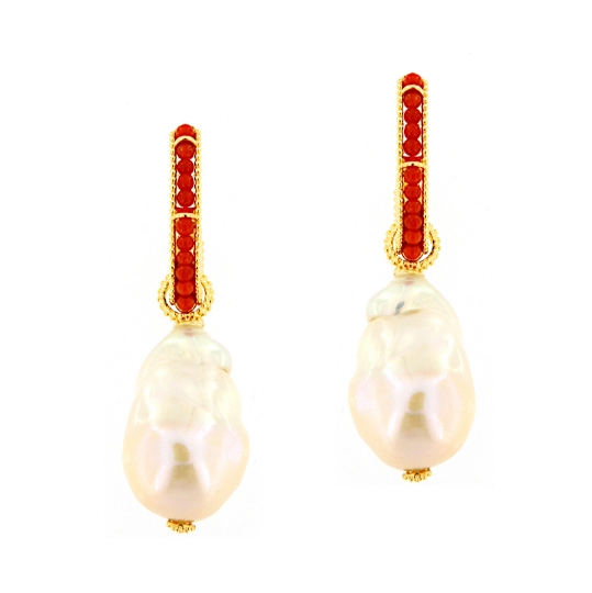 Orecchini pendenti in argento con corallo e perle