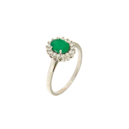 Anello con smeraldo e diamanti a giro