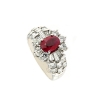 Anello con rubino e diamanti a giro