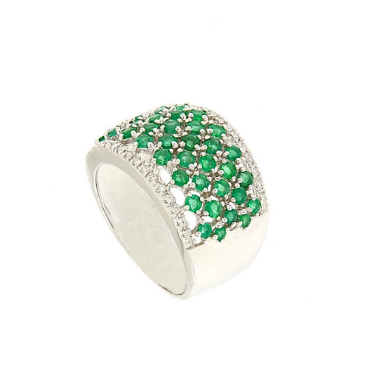 Anello a fascia con smeraldi e diamanti