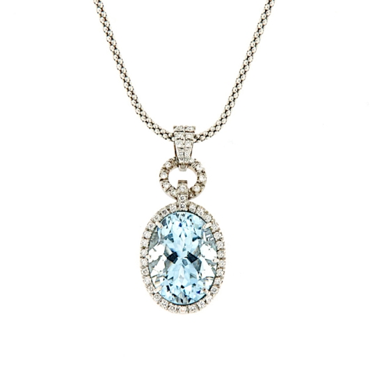 Collana con pendente di acquamarina e diamanti