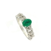 Anello grumette con diamanti e smeraldo