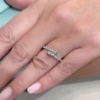 Anello contrariè con diamanti taglio navettes