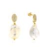 Orecchini pendenti in argento con perle coltivate barocche