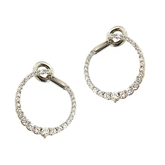 Orecchini a cerchio con diamanti