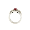 Anello a fascia con rubino e diamanti