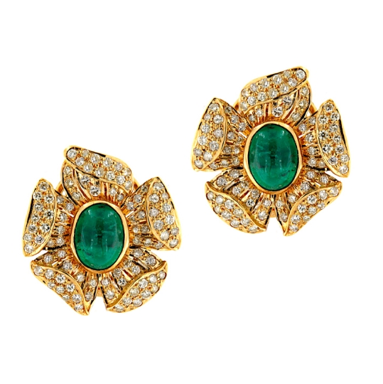 Orecchini a fiore con smeraldi e diamanti