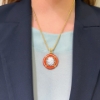 Collana in argento con pendente in cammeo e corallo