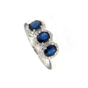 Anello trilogy con zaffiri e diamanti