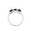 Anello trilogy con zaffiri e diamanti