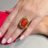 Anello in argento e corallo