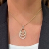 Collana con pendente a tripla goccia in argento e zirconi